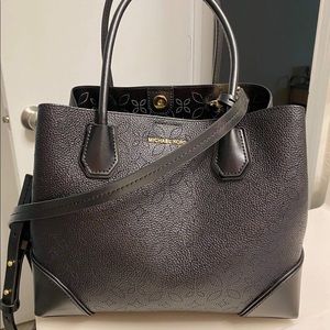 Michael Kors Tote Crossbody